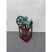 Промислова чавунна м'ясорубка 42 з електродвигуном 220 в 2.2 кВт