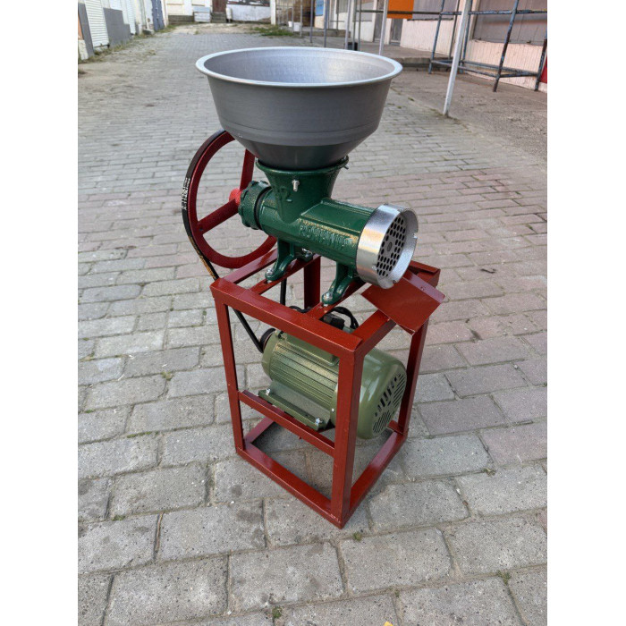 М'ясорубка чугунна електрична 32 Румунія костедробілка промислова м'ясорубка з мотором