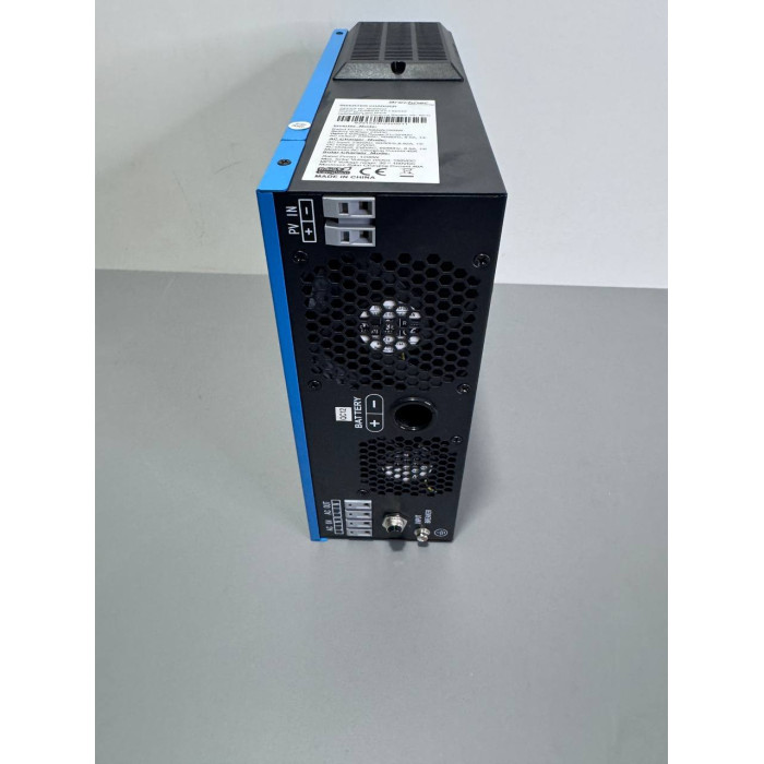 Гібридний сонячний інвертор Breckner 1.5квт 24в Hibrid Solar inverter BK69940