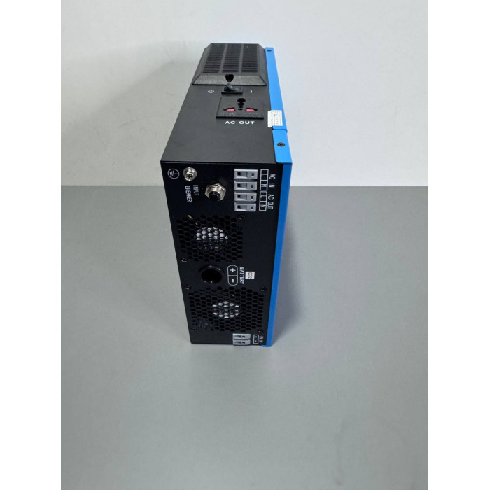 Гібридний сонячний інвертор Breckner 1.5квт 24в Hibrid Solar inverter BK69940