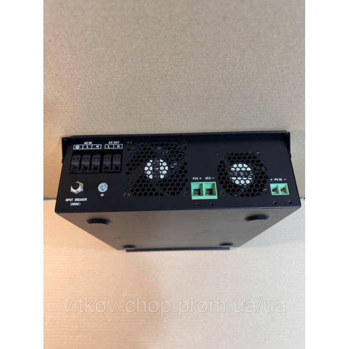 Гібридний сонячний інвертор Tescom 3кВт 24V MPPT (VM 3000)